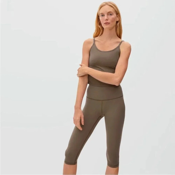 EVERLANE The Perform Cropped Leggings - Picture 1 of 5